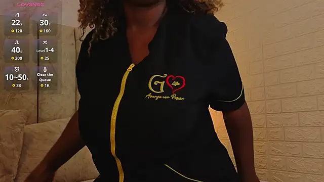 kiarazafira online show from November 4, 11:20 am