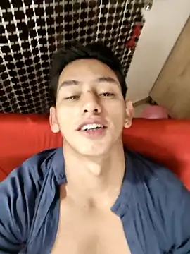 Snapshot of Hiroshi_Shen chatting on October 11, 12:21 am Hiroshi Shen online show from October 11, 12:21 am