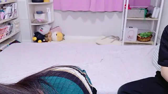 OSUSHI-CHAN online show from March 18, 4:54 pm