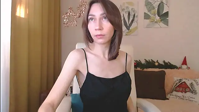 GoodGlamorGirl online show from January 8, 4:44 am