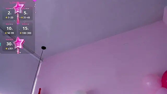 Snapshot of violet_myerrs chatting on November 5, 12:49 pm violet myerrs online show from November 5, 12:49 pm