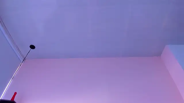 Snapshot of violet_myerrs chatting on December 15, 12:53 pm violet myerrs online show from December 15, 12:53 pm