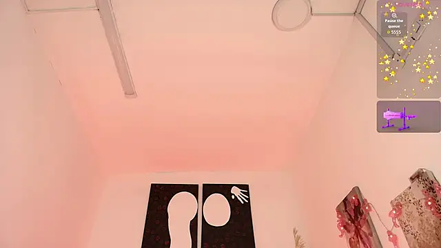Snapshot of Iamlola_ chatting on September 10, 3:17 am Iamlola online show from September 10, 3:17 am