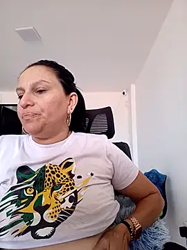 Nadia samiri online show from September 19, 5:35 pm