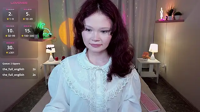 Snapshot of EmilyChaves chatting on May 31, 8:54 am EmilyChaves online show from May 31, 8:54 am