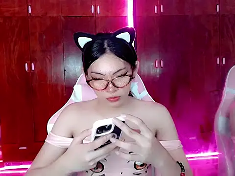 Miss hornydolly online show from October 2, 12:06 am