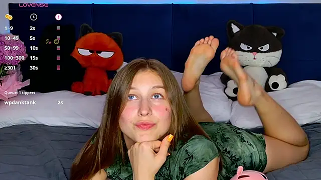 MissEmilyMiller online show from June 30, 6:31 pm