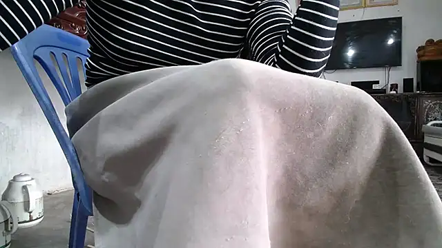 Elisa24 online show from November 22, 1:26 am