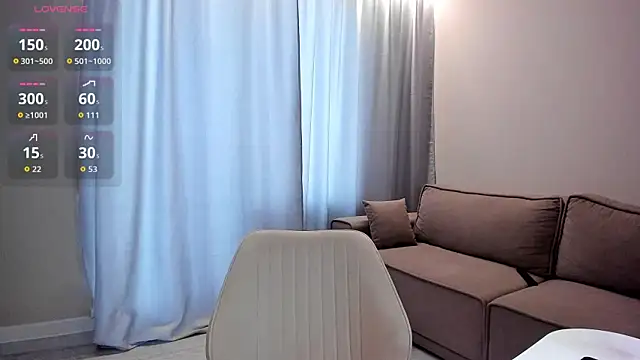 Snapshot of daddy_digger chatting on July 3, 2:18 am daddy digger online show from July 3, 2:18 am
