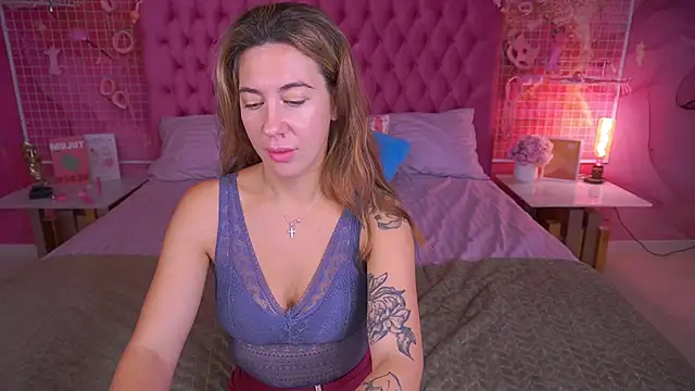 KateShanny online show from October 6, 5:49 am