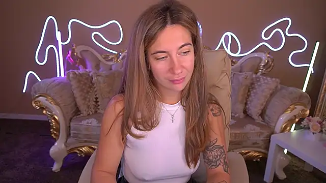 KateShanny online show from October 12, 6:12 am