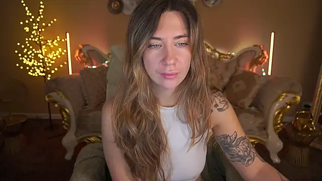 Snapshot of KateShanny chatting on March 3, 6:52 am KateShanny online show from March 3, 6:52 am