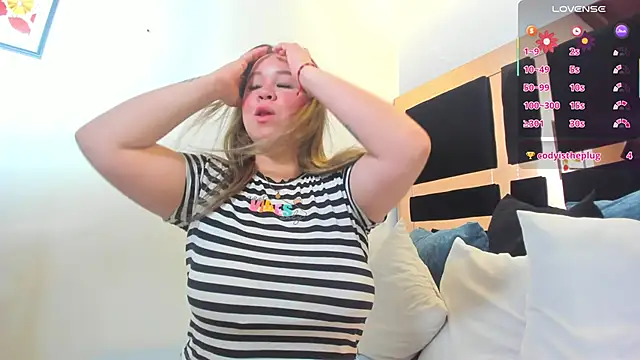 katherinn gomezz online show from February 13, 11:39 am