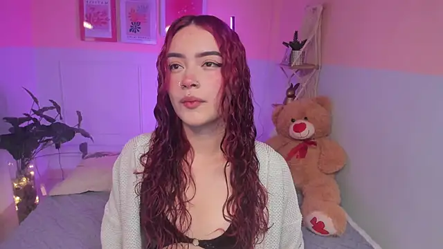 Snapshot of Camila_Rivers chatting on December 2, 4:18 am Camila Rivers online show from December 2, 4:18 am