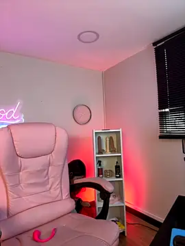 Aphriil   online show from October 8, 12:03 pm