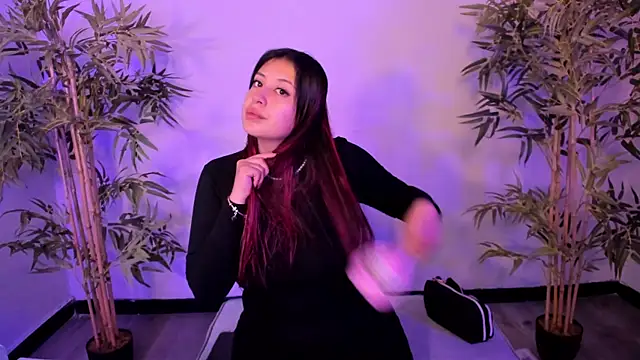 Aphriil   online show from October 14, 12:17 pm