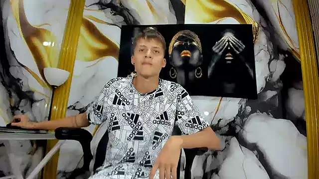 mono blonde online show from September 12, 6:30 pm