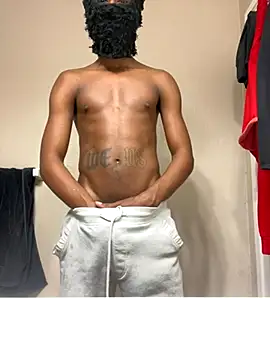 Snapshot of fpbitches1 chatting on October 24, 5:42 pm fpbitches1 online show from October 24, 5:42 pm