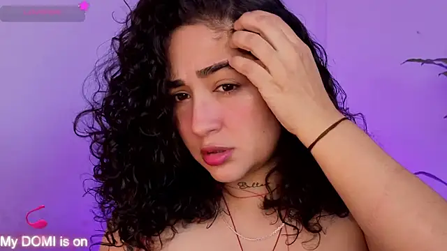 Snapshot of _kat_1995 chatting on October 2, 7:43 pm kat 1995 online show from October 2, 7:43 pm