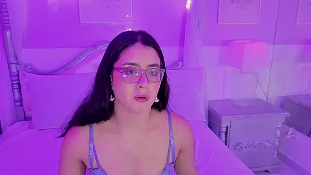 Snapshot of LiLLiAnderson chatting on September 20, 12:06 pm LiLLiAnderson online show from September 20, 12:06 pm