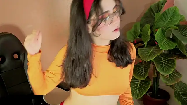 Snapshot of LiLLiAnderson chatting on October 4, 11:41 am LiLLiAnderson online show from October 4, 11:41 am