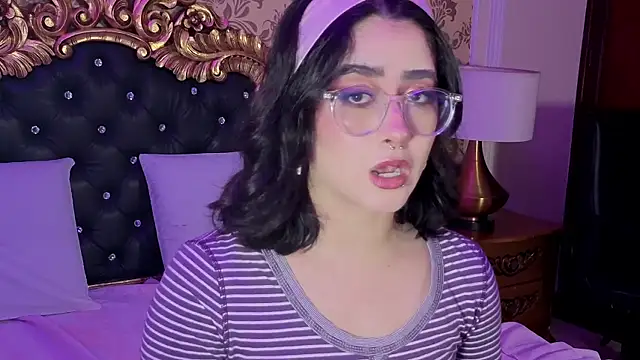 LiLLiAnderson online show from November 21, 11:53 am