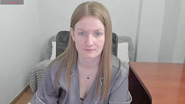 Snapshot of Alisha_Skyes chatting on April 21, 2:51 am Alisha Skyes online show from April 21, 2:51 am