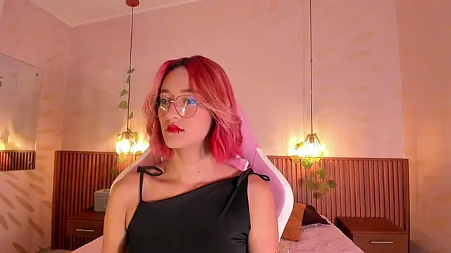 Snapshot of daphne_courtis chatting on April 22, 3:09 am daphne courtis online show from April 22, 3:09 am