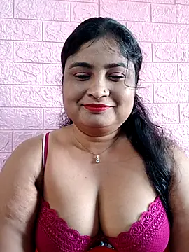 Snapshot of hornyriyanka chatting on October 9, 1:58 am hornyriyanka online show from October 9, 1:58 am