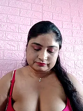 Snapshot of hornyriyanka chatting on October 12, 1:59 am hornyriyanka online show from October 12, 1:59 am