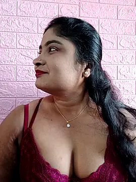 Snapshot of hornyriyanka chatting on November 6, 2:34 am hornyriyanka online show from November 6, 2:34 am