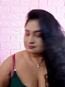 Snapshot of hornyriyanka chatting on November 19, 3:17 am hornyriyanka online show from November 19, 3:17 am