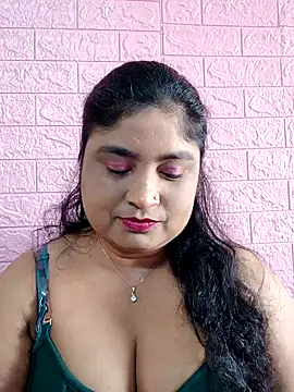 Snapshot of hornyriyanka chatting on December 17, 3:01 am hornyriyanka online show from December 17, 3:01 am