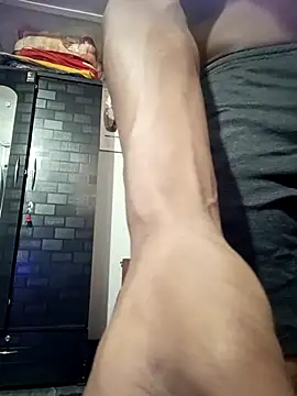 Snapshot of zebba12 chatting on October 21, 2:23 am zebba12 online show from October 21, 2:23 am