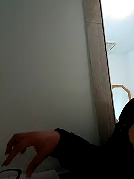 Jazzythorn88 online show from July 19, 11:58 am