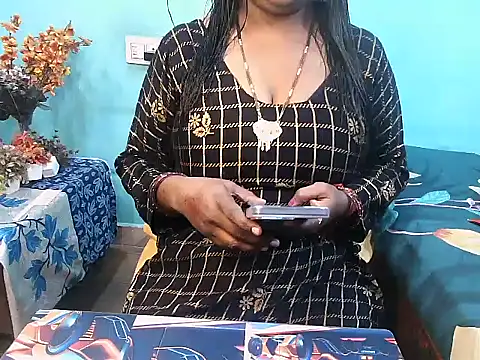 PREETI BABY online show from October 24, 5:04 am