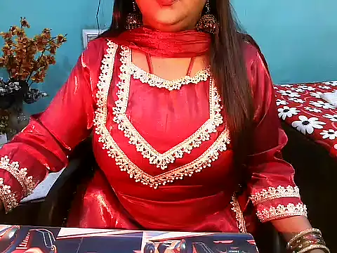 Snapshot of PREETI_BABY chatting on April 10, 5:01 am PREETI BABY online show from April 10, 5:01 am