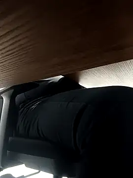 Snapshot of Yaman_33 chatting on November 27, 12:07 pm Yaman 33 online show from November 27, 12:07 pm