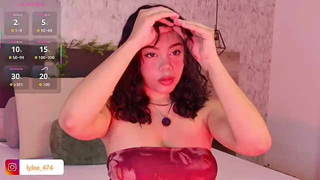 Celine Lee online show from February 9, 7:40 pm