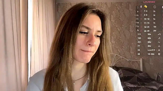 Snapshot of miainheat chatting on October 9, 9:07 am miainheat online show from October 9, 9:07 am