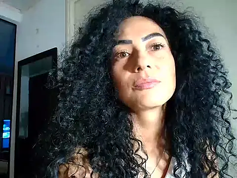 Snapshot of Koral369 chatting on March 17, 3:55 am Koral369 online show from March 17, 3:55 am