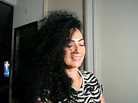 Snapshot of Koral369 chatting on March 31, 5:52 am Koral369 online show from March 31, 5:52 am