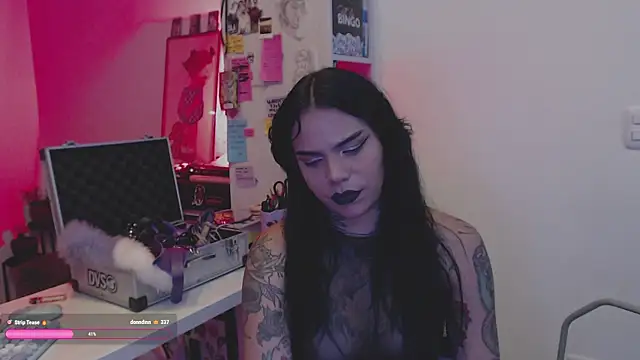 aleksanoir online show from June 8, 11:16 pm