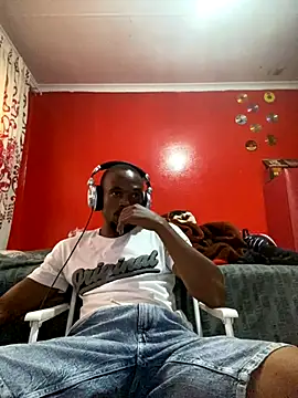 BaggyDirt online show from October 27, 3:49 pm