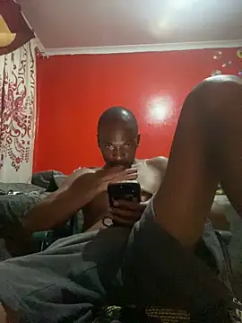 BaggyDirt online show from March 28, 6:29 pm