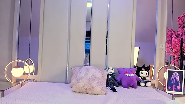 Snapshot of VesperVelvet chatting on October 24, 9:11 pm VesperVelvet online show from October 24, 9:11 pm