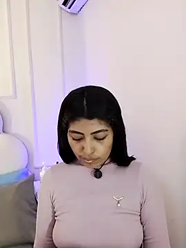 Kaylachannell online show from June 12, 3:38 am