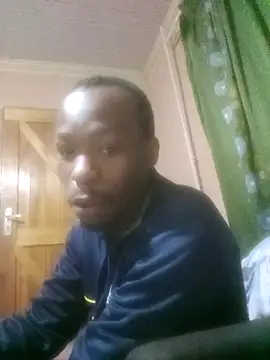 Snapshot of KingBonga chatting on September 16, 3:18 am KingBonga online show from September 16, 3:18 am