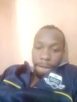 Snapshot of KingBonga chatting on September 18, 6:26 am KingBonga online show from September 18, 6:26 am