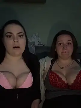 Shellybttn online show from March 27, 10:09 pm